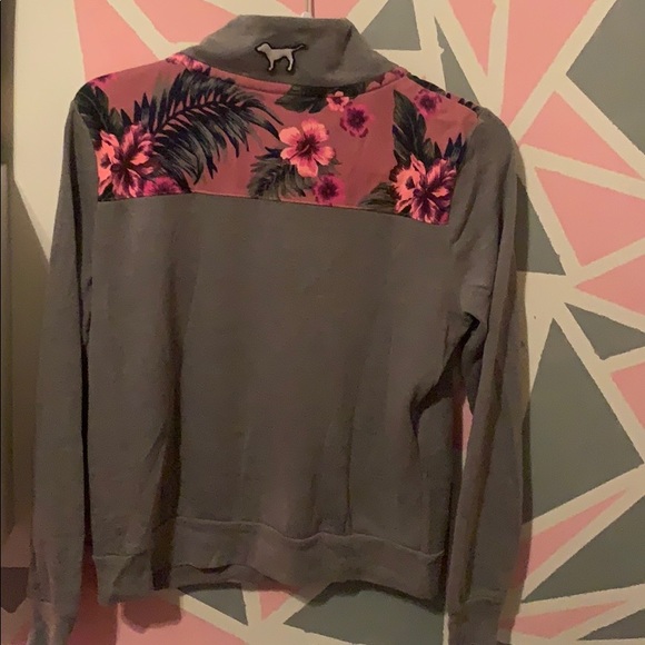 Pink sweater - Picture 2 of 2